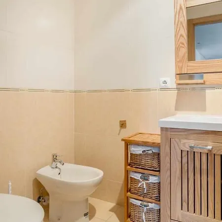 Apartamento Montanes *